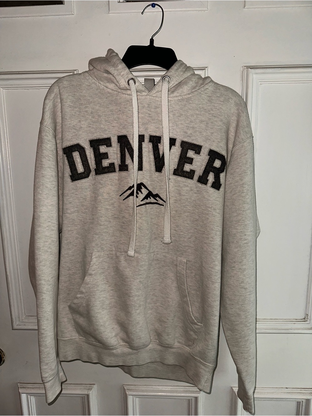 Light Gray Denver Graphic Pullover Hoodie